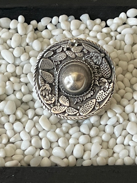 Sombrero Pendant